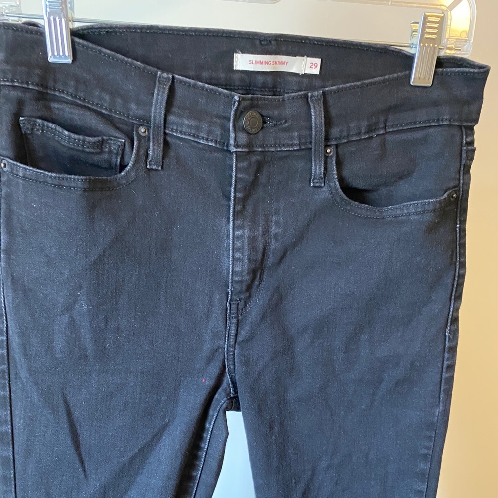 Levi’s - Picture 2 of 5